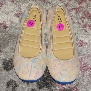 me Too Floral Flats Size 11